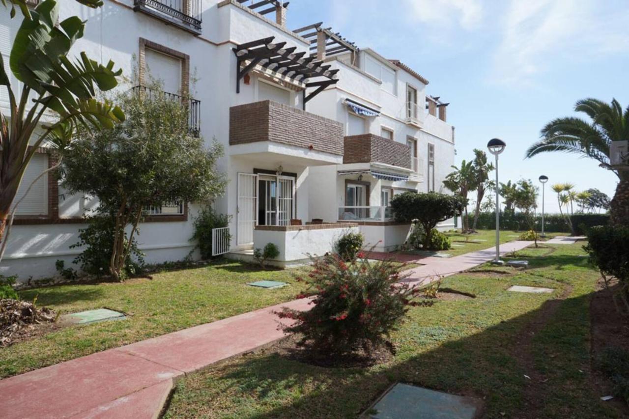 Laguna Beach Apartment Torrox Bagian luar foto